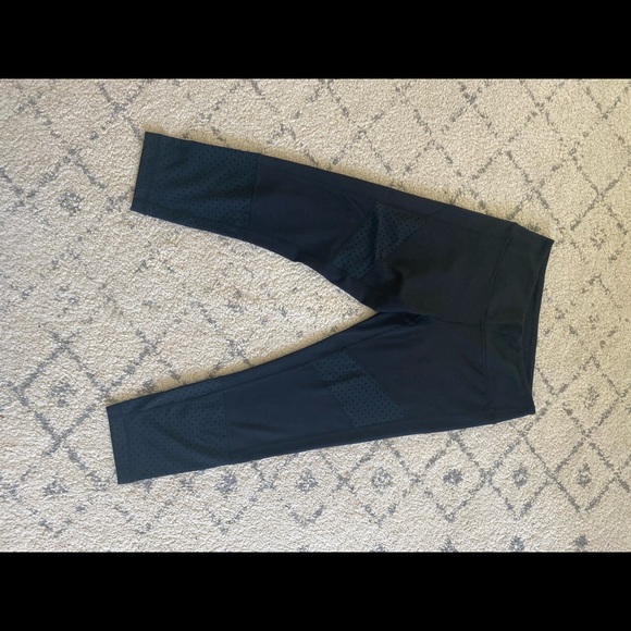 Zella to the max cropped leggings - Picture 3 of 7